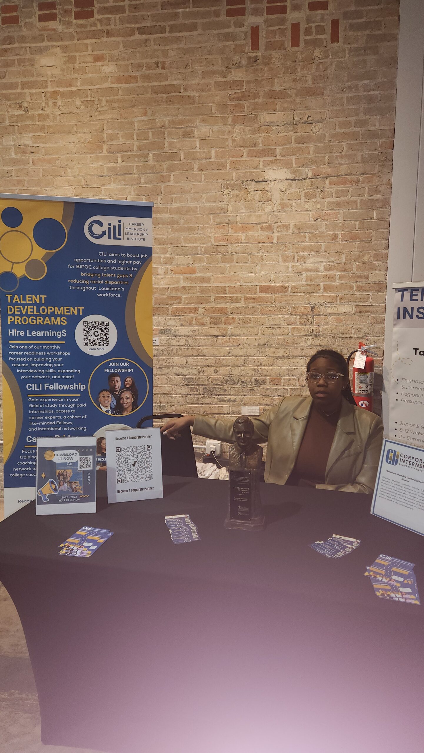 DBA Signs, Storefront work