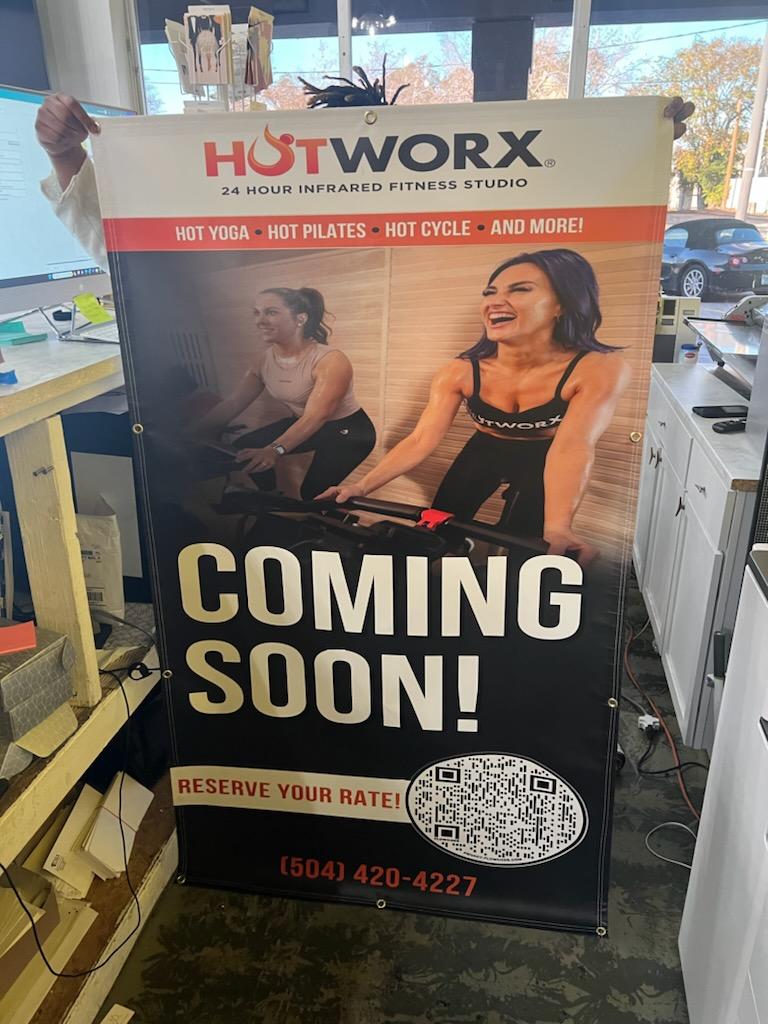 DBA Storefront, Signs work